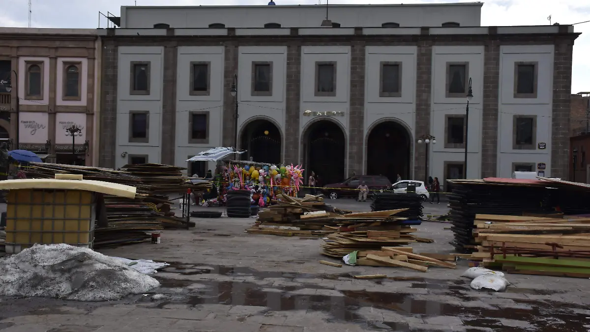 PLAZA FUNDADORES